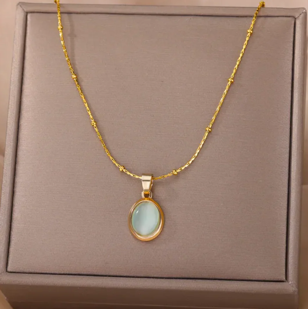 18K Gold Plated Quartz Style Necklace