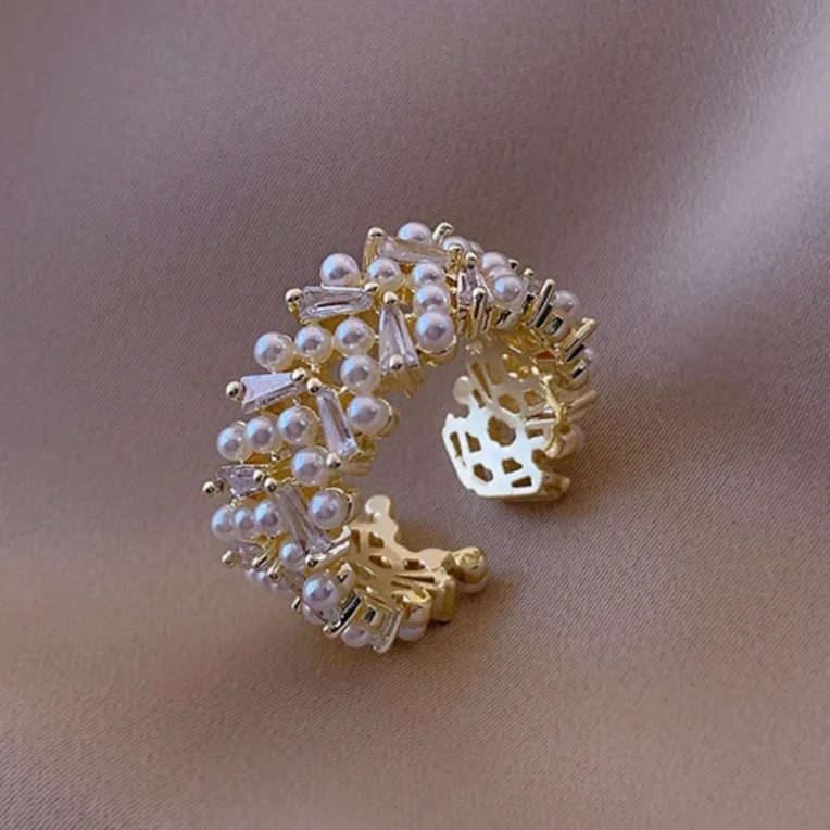 18K Gold Plated Ring with White Caviar Pearls
