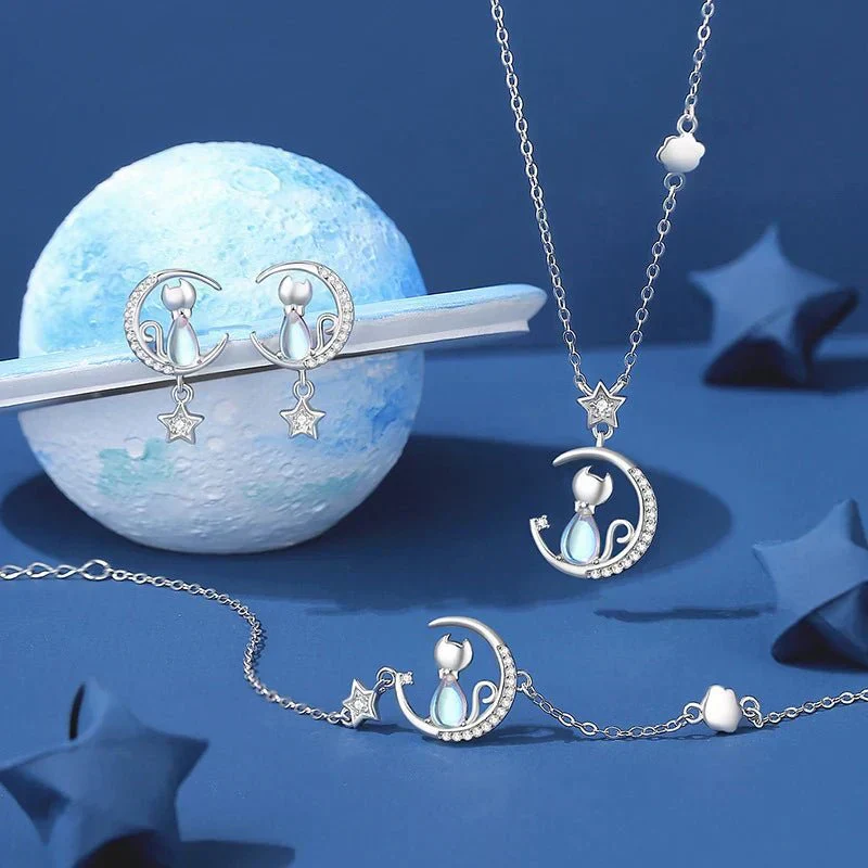 925 Sterling silver Moon & Star Cat Earrings With Zircon - Image 2