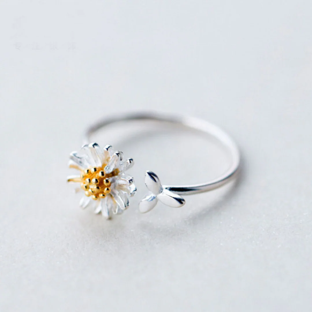 Adjustable 925 Silver Ring with Hand-Painted Daisies
