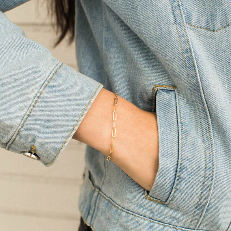 Archen Elegant Chain Bracelet - Image 3