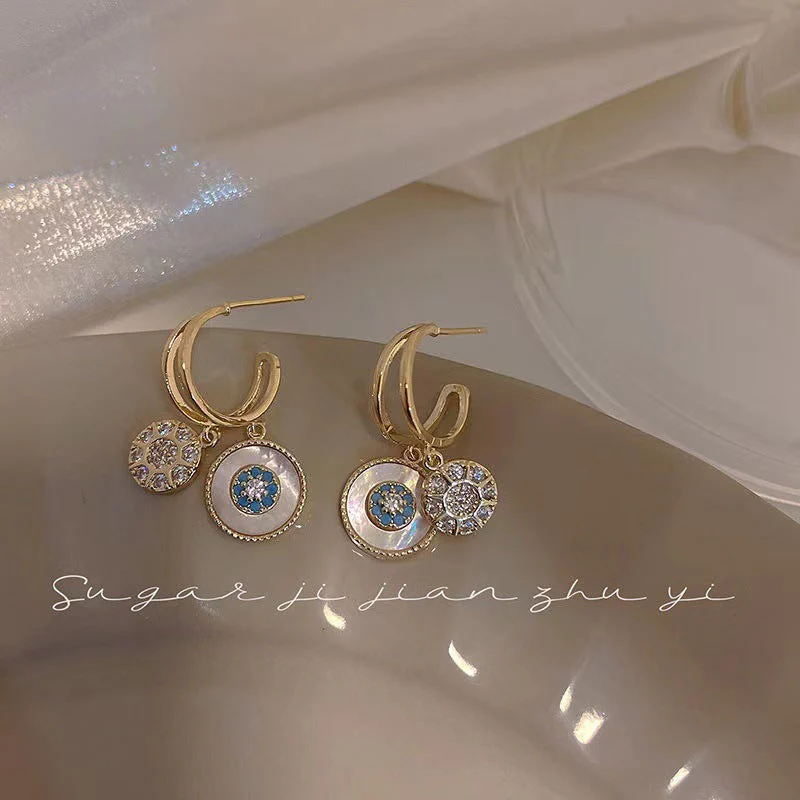 Attractive Kaleidoscope Gold Plated Earrings - Image 3