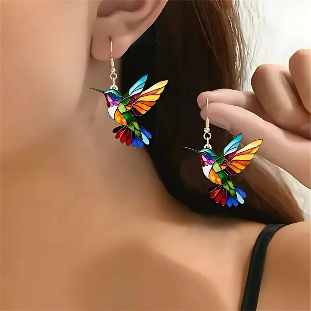 Beautiful Hummingbird Necklace with Bonus Earrings – Limited Time Offer - Image 3