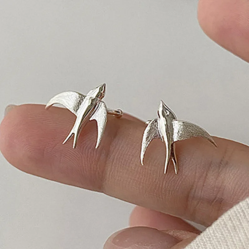 Beautiful Silver Swallow Bird Clip-On Earrings - Image 2