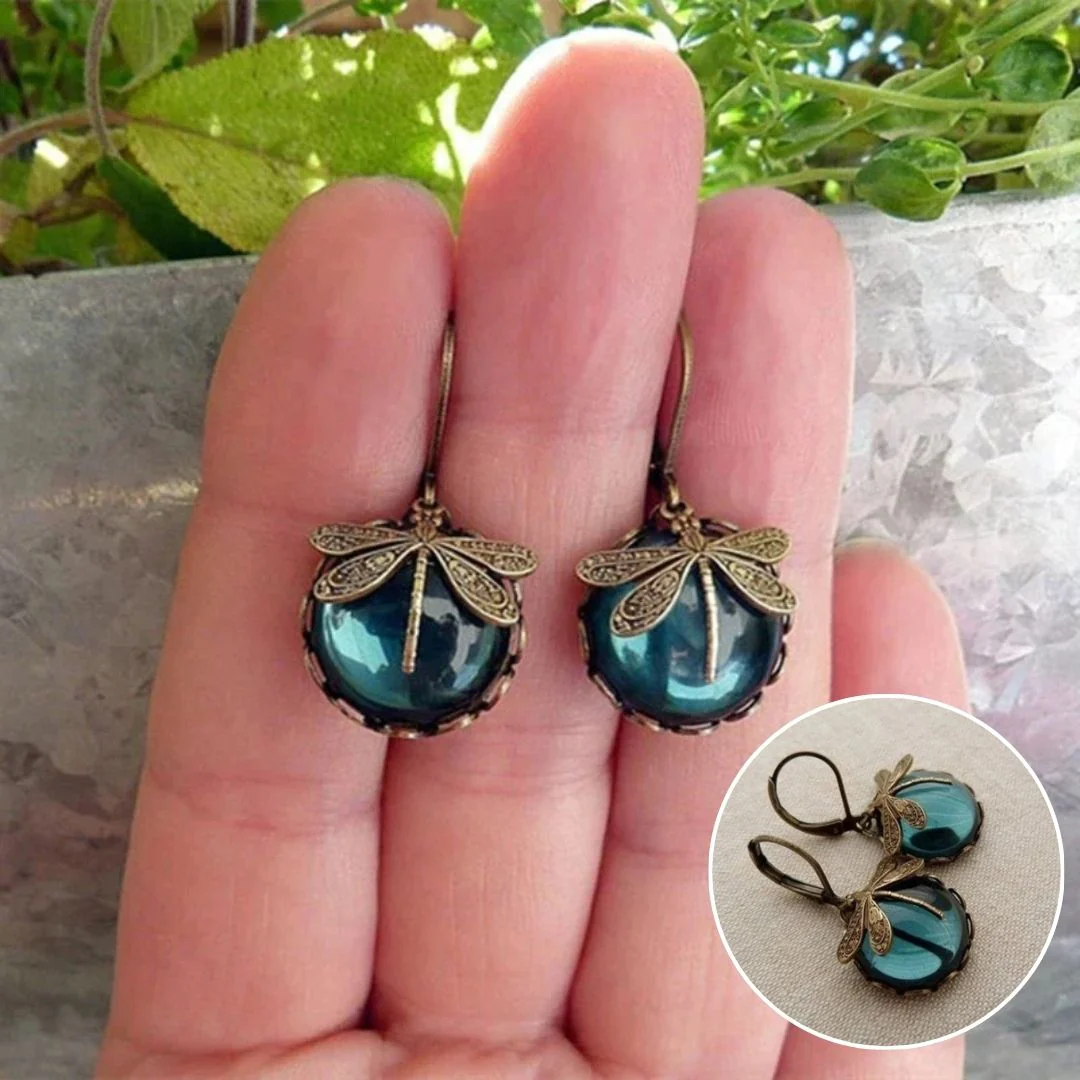 Beautiful Vintage Dragonfly Necklace with Bonus Earrings – Limited Time Offer - Image 4