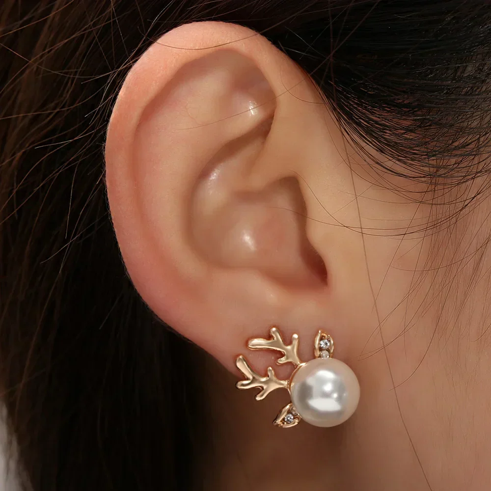 Christmas Reindeer Pearl Earrings