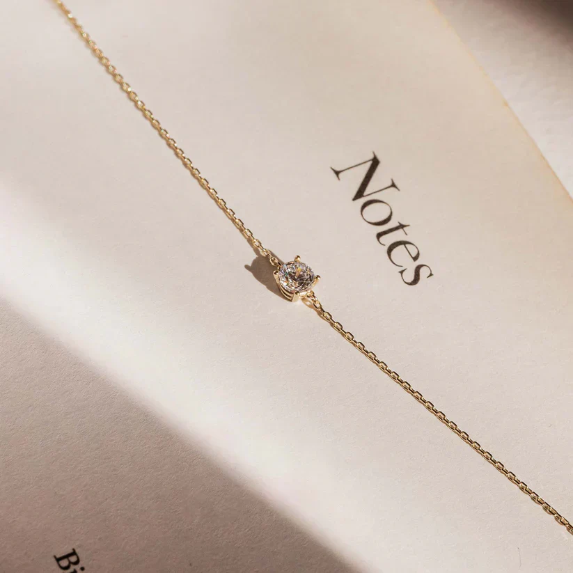 Cléa Moissanite Stone Bracelet | Gold - Image 5