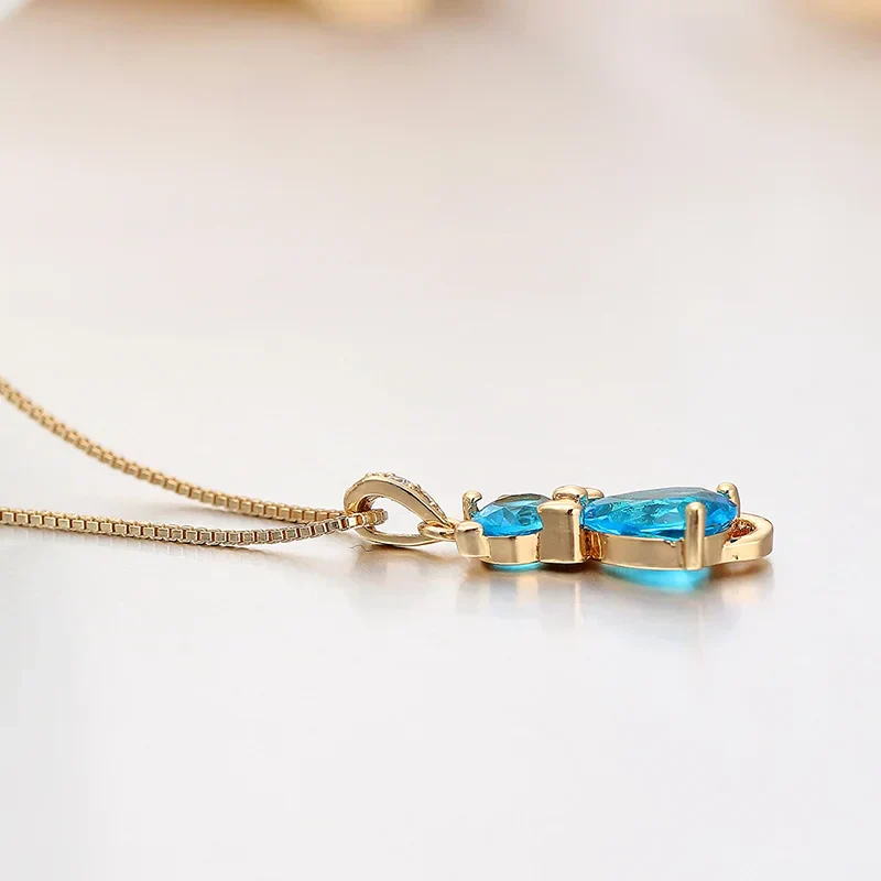 Crystal Cat Pendant Necklace - Image 4