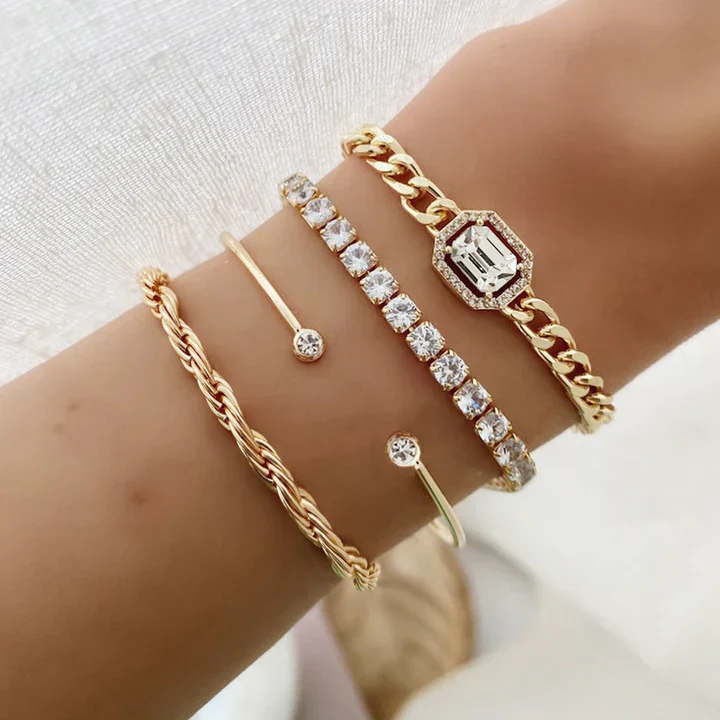 Domitia Calvina Bracelet Set | White Gold - Image 4