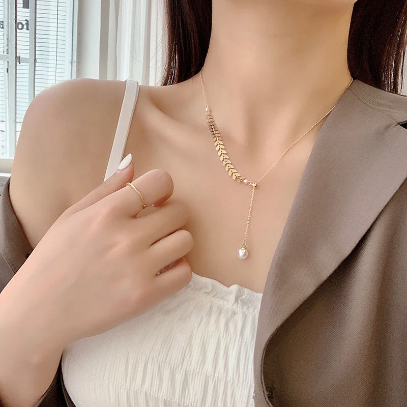Golden Tranquility Pearl Necklace - Image 2