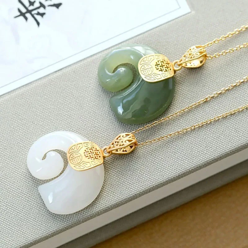 Hetian Jade Elephant Pendant Necklace – 18K Gold Plated Chain for Women - Image 5