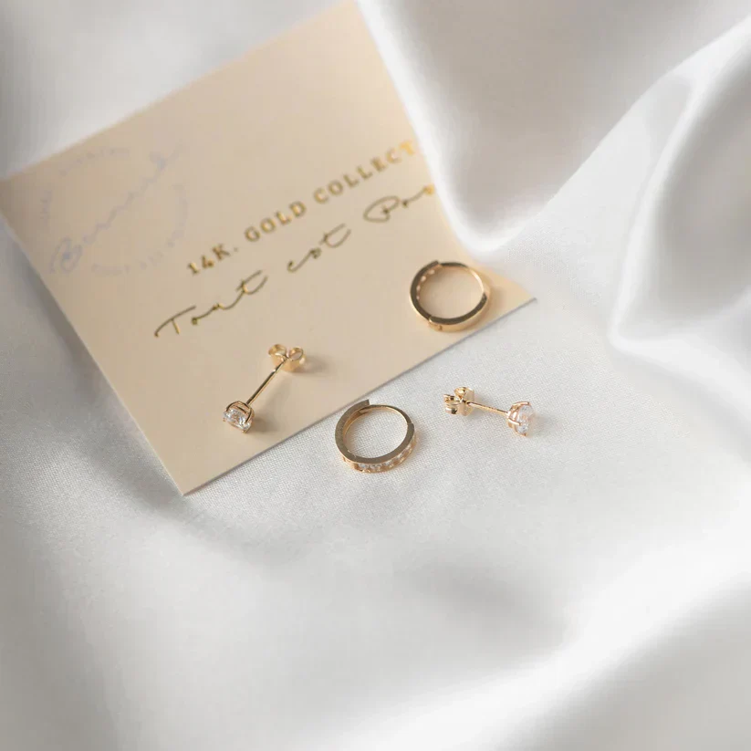 Larmes de Lune Stone Stud Earrings | Gold - Image 5