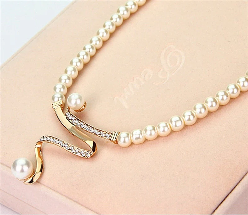 Natural Pearl Necklace + Earrings Set - Image 4