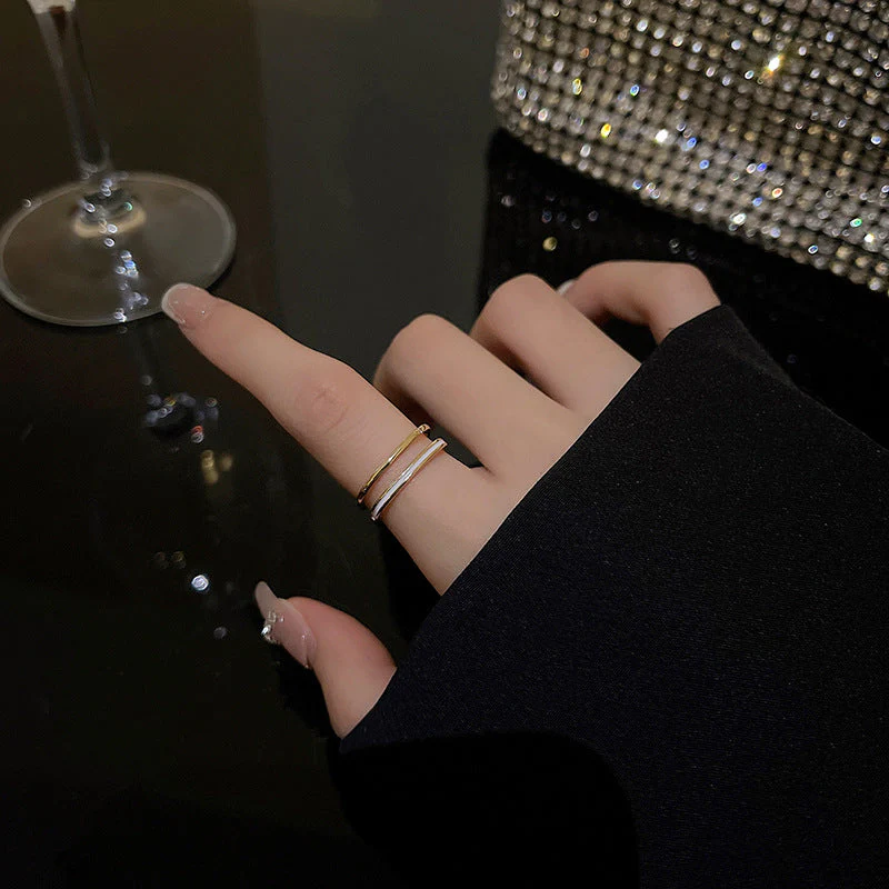 Olivia Geometric Gold Ring - Image 2
