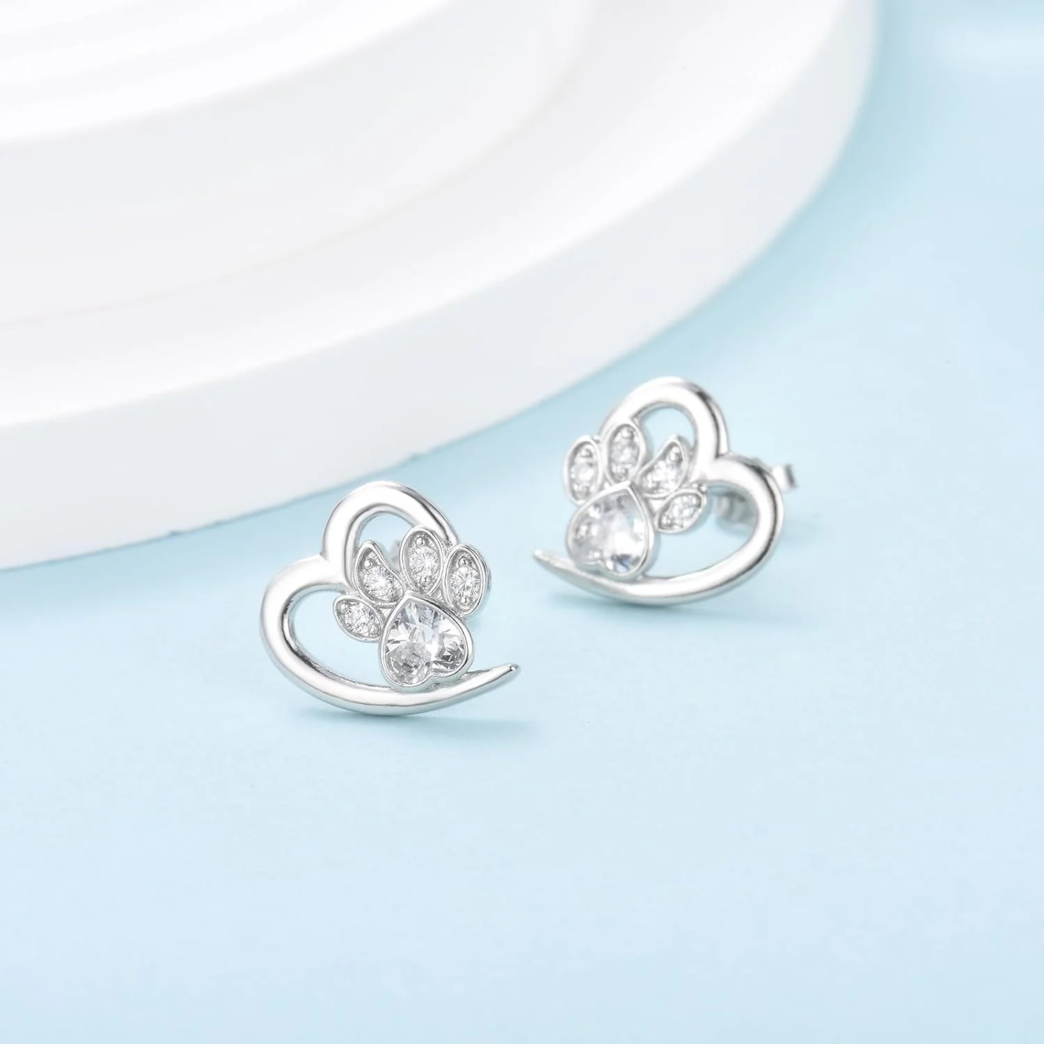 Paw and Heart Earrings with Zirconia - Image 2