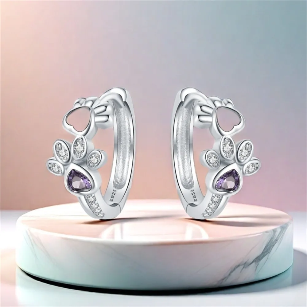 Paw Huggie Earrings in 925 Sterling Silver – With Zirconia and Heart Gem - Image 2