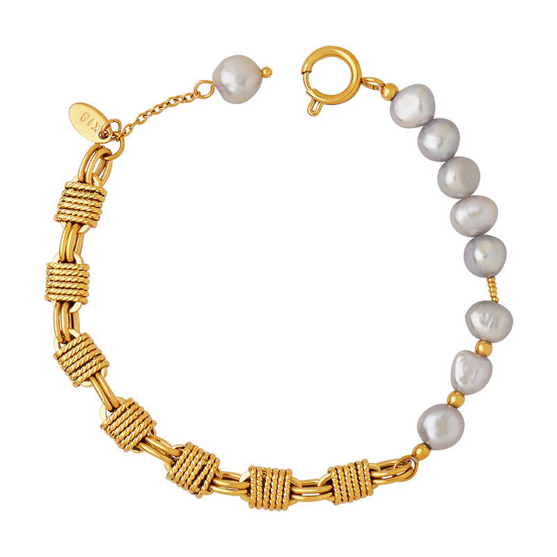 Regalia Gold Pearl Bracelet - Image 5