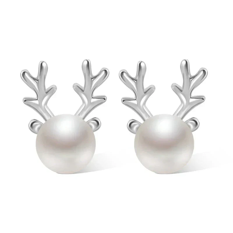 Reindeer Pearl Stud Earrings - Image 4
