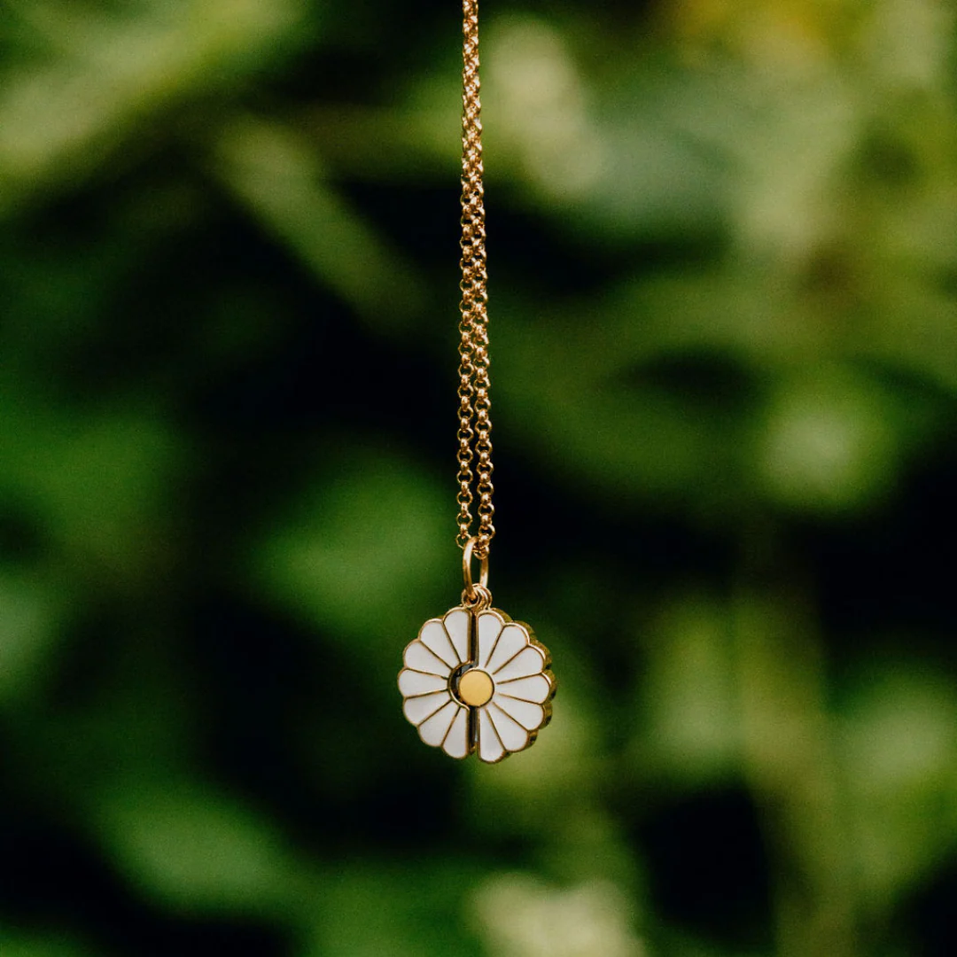 Secret 'You Are My Sunshine' Necklace - Image 5
