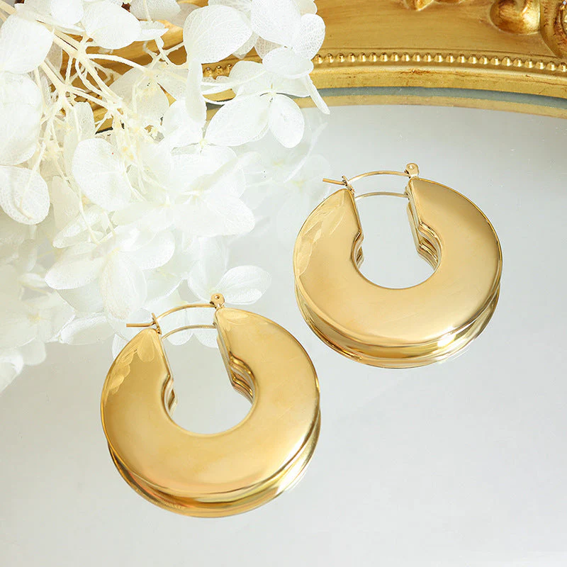 Sol Gold Hoop Earrings - Image 5