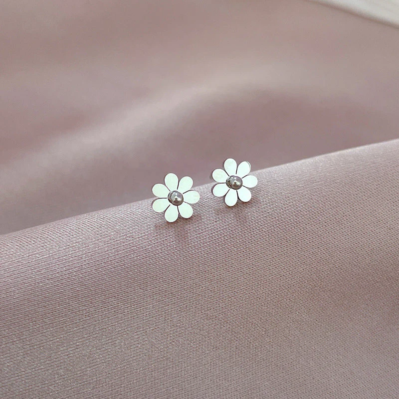 Sunflora Gold Earrings - Image 3