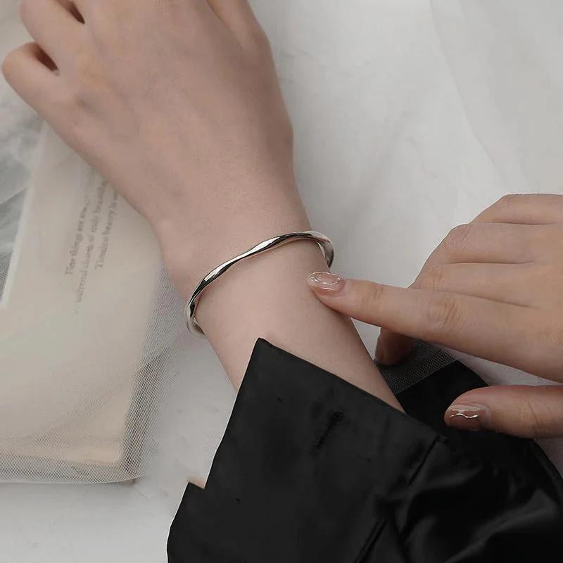 Thick Adjustable Irregular 925 Silver Bracelet - Image 5