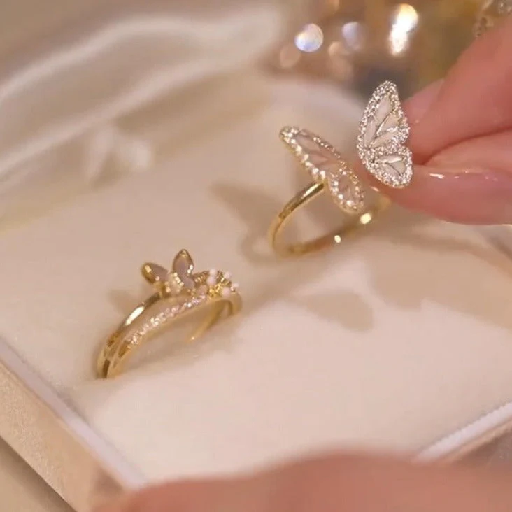 Twin Rings with Elegant Flutter Design - Image 2