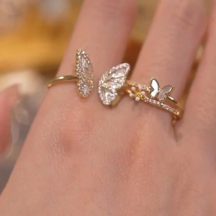 Twin Rings with Elegant Flutter Design - Image 4