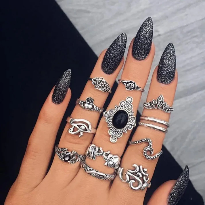 Unique Premium Pack of 8 to 12 Rings - Image 3