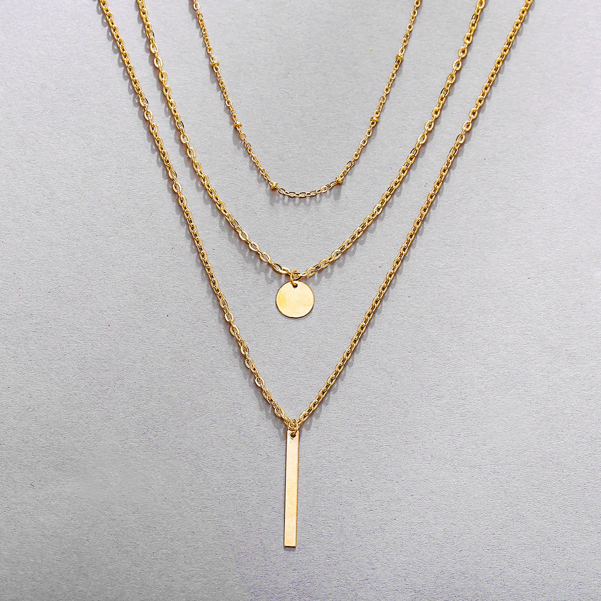 Vintage Layered Chain Necklace with Geometric Pendant
