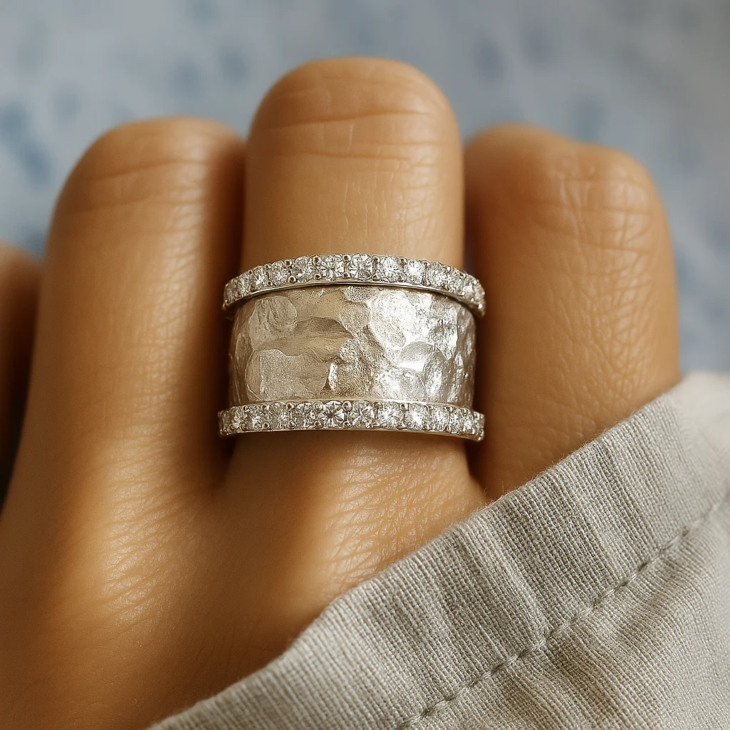 Vintage Silver Zirconia Ring - Image 4